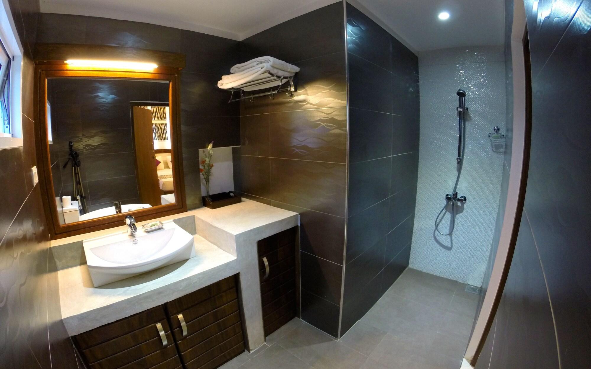 วินเทอร์ วิลลา แคนดี Hotel แคนดี้ ภายนอก รูปภาพ